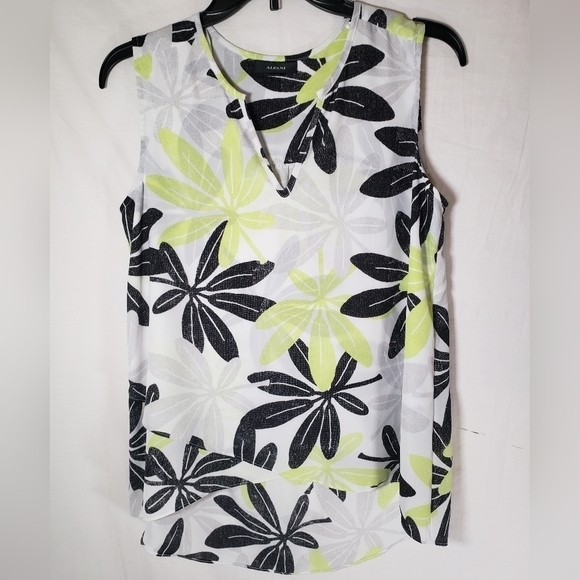 Alfani Yellow and Black Floral Blouse Sz PM - Picture 2 of 9